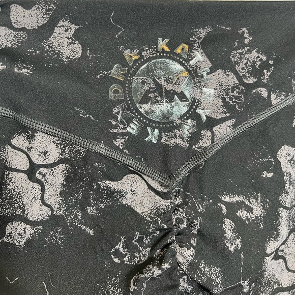 NWT Gymshark KK Fit 7/8 Leggings - Picture 5 of 8